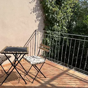 https://appartements-dans-agreable-maison-de-ville-centre.riccione-hotels.org